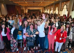 Torres acompañó a cientos de mujeres en el cierre de “Raíz Emprendedora”